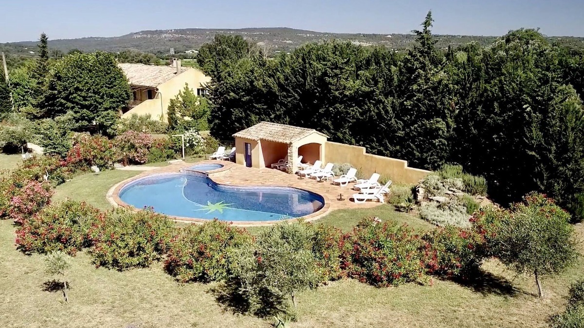 Suze-la-Rousse House | Provence Le Mas des Lavandes - unit Tilleul with pool, in the middle of nature