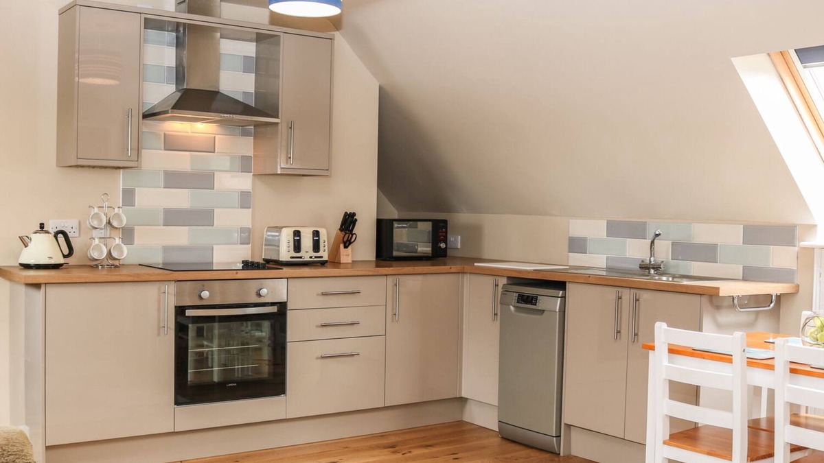 Kirk Sandall Cottage | Providence Apartment