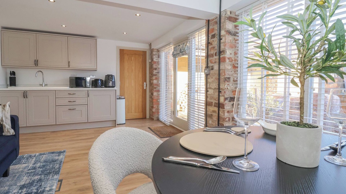Scawton Cottage | Providence Court