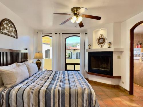 Playas de Rosarito Apartment | Puerto Nuevo Surf Villa Flores 2BR with pool