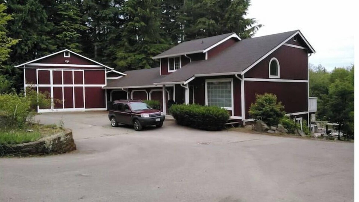 Seabeck House | Puget Sound Retreat