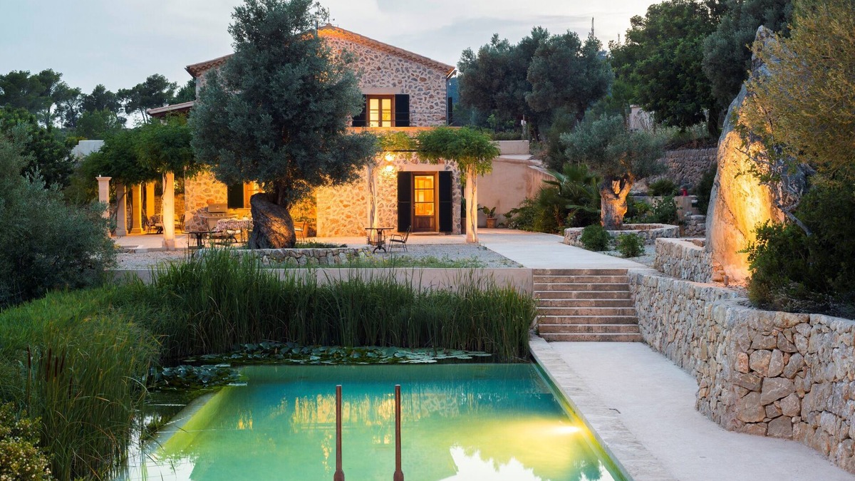 Andraitx Villa | PUIG DE GARRAFA 6 - Villa with sea views in Andratx. Free WiFi