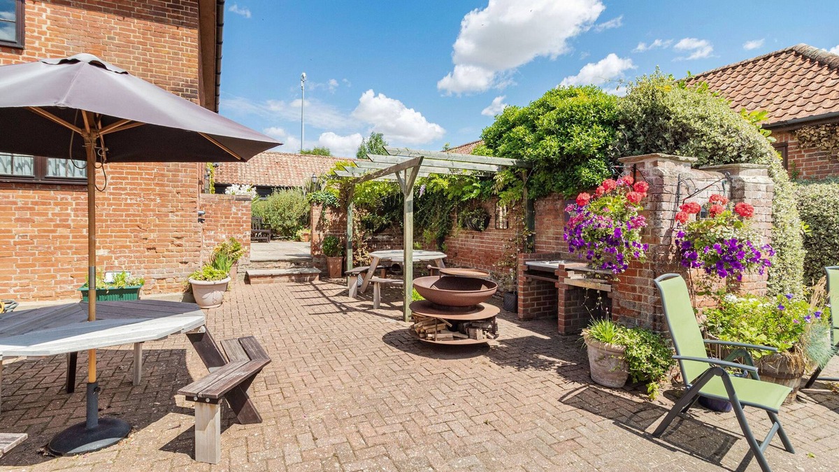 Little Glemham Cottage | Punch Cottage