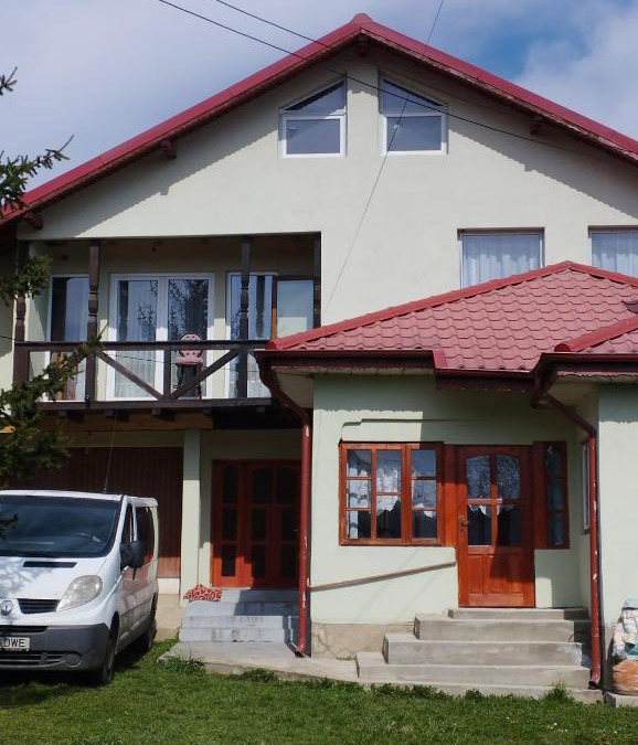 Izvoarele House | Punct Gastronomic Local Acasa la Vero