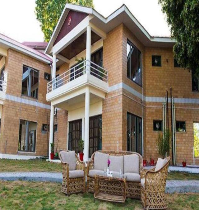 Murree Resort | Punjab Huts & Resort