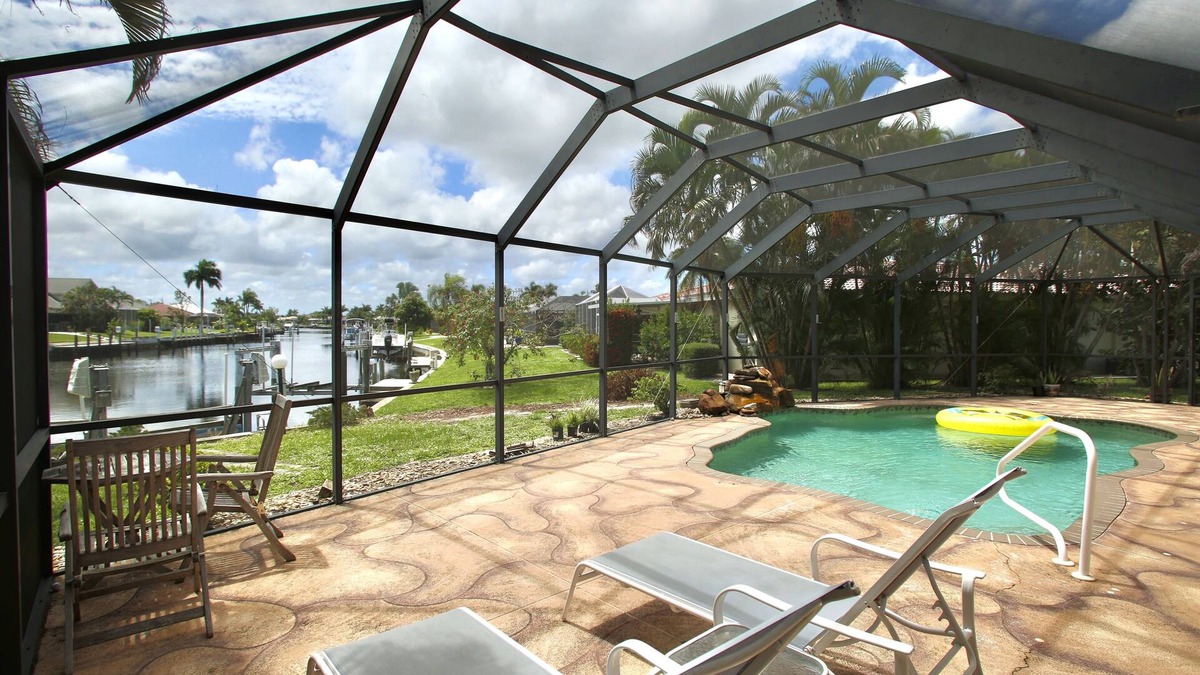Punta Gorda House | Punta Gorda Isles Waterfront Dream Near Fishermen's Village w/Heated Pool!