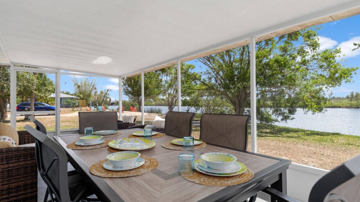 Punta Gorda House | PUNTA GORDA WATERFRONT HOME