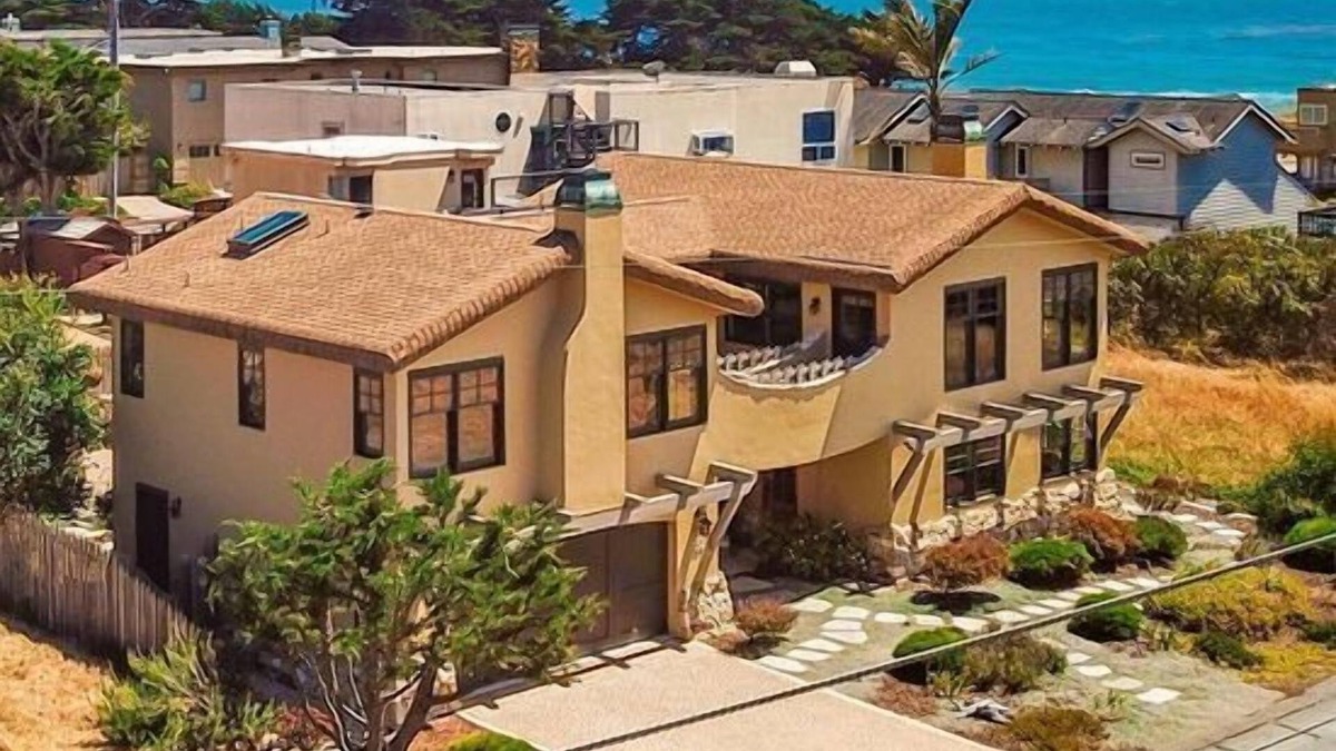 Marine Terrace House | Pura Vida: 3 BR, 2.5 BA House in Cambria, Sleeps 6