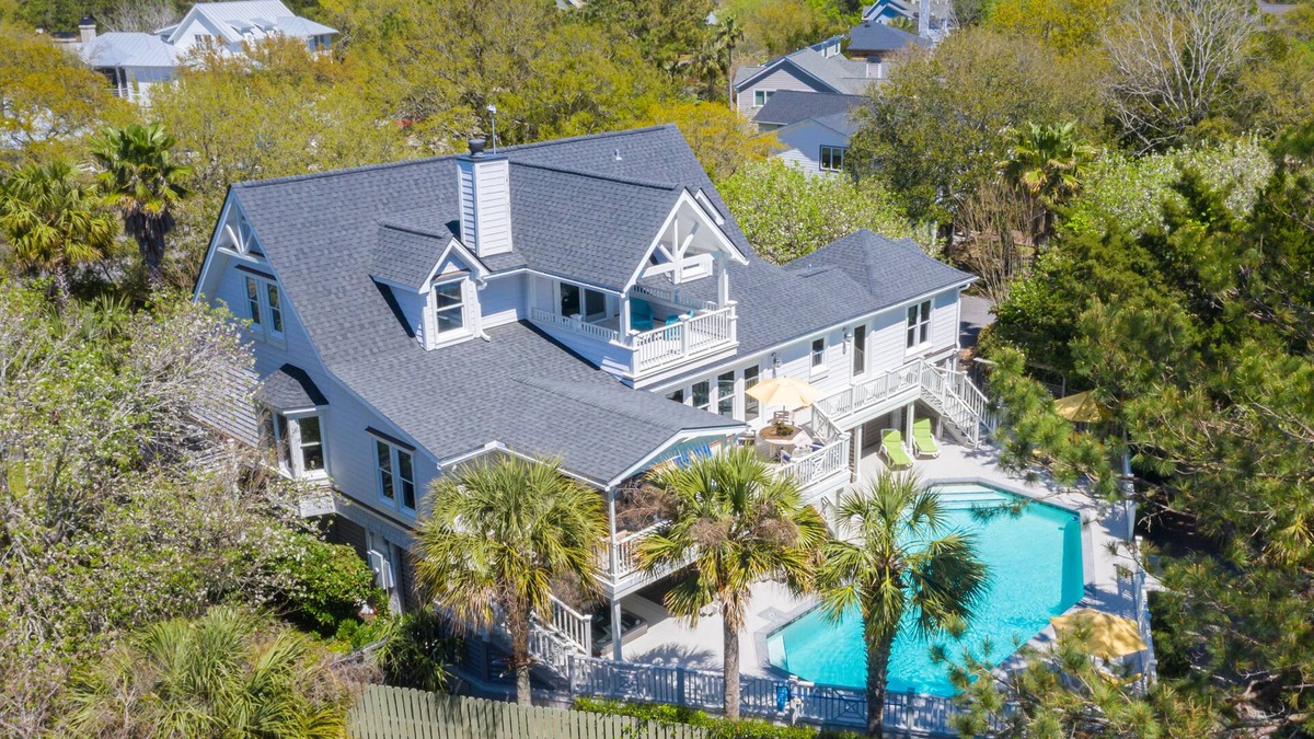 Sullivan's Island House | Pura Vida Beach House On Beautiful Sullivans Island SC