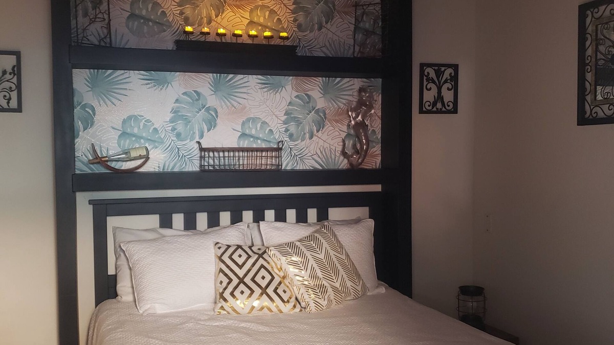 Nueva Ensenada House | Pura Vida Casita Retreat: Temp-control heat+more modern conveniences for comfort