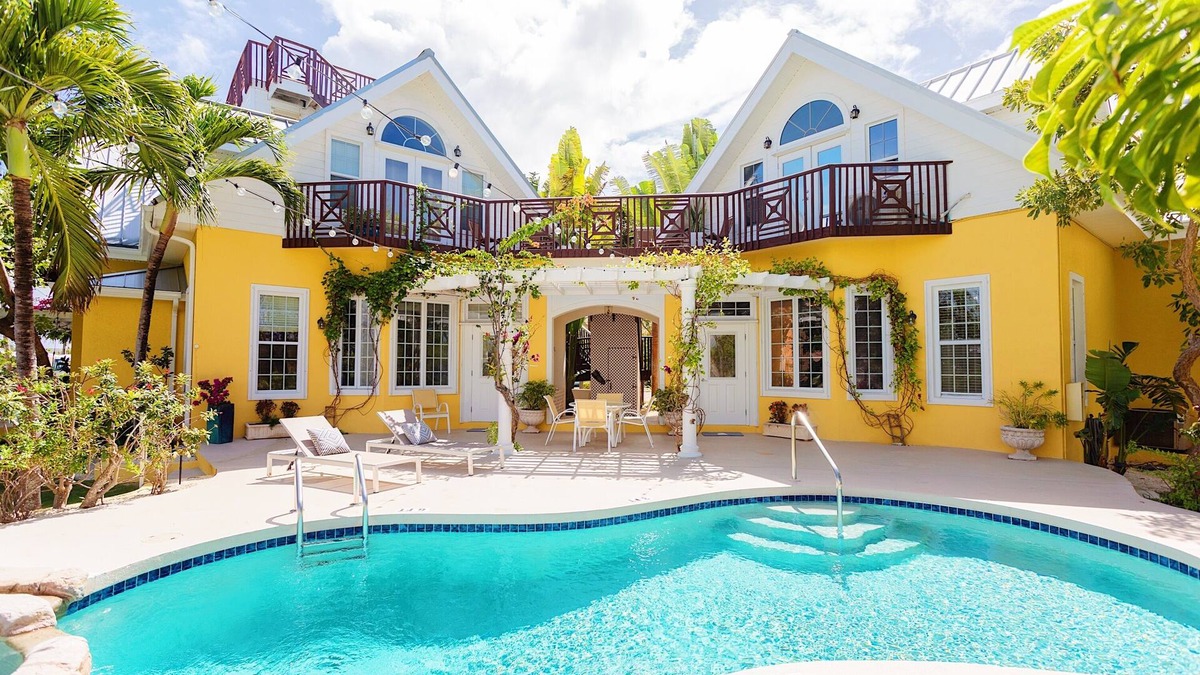 West Bay Bed & Breakfast | Pure Bliss Hibiscus Room at Cayman's Award Winning Shangri-La Bed & Breakfast