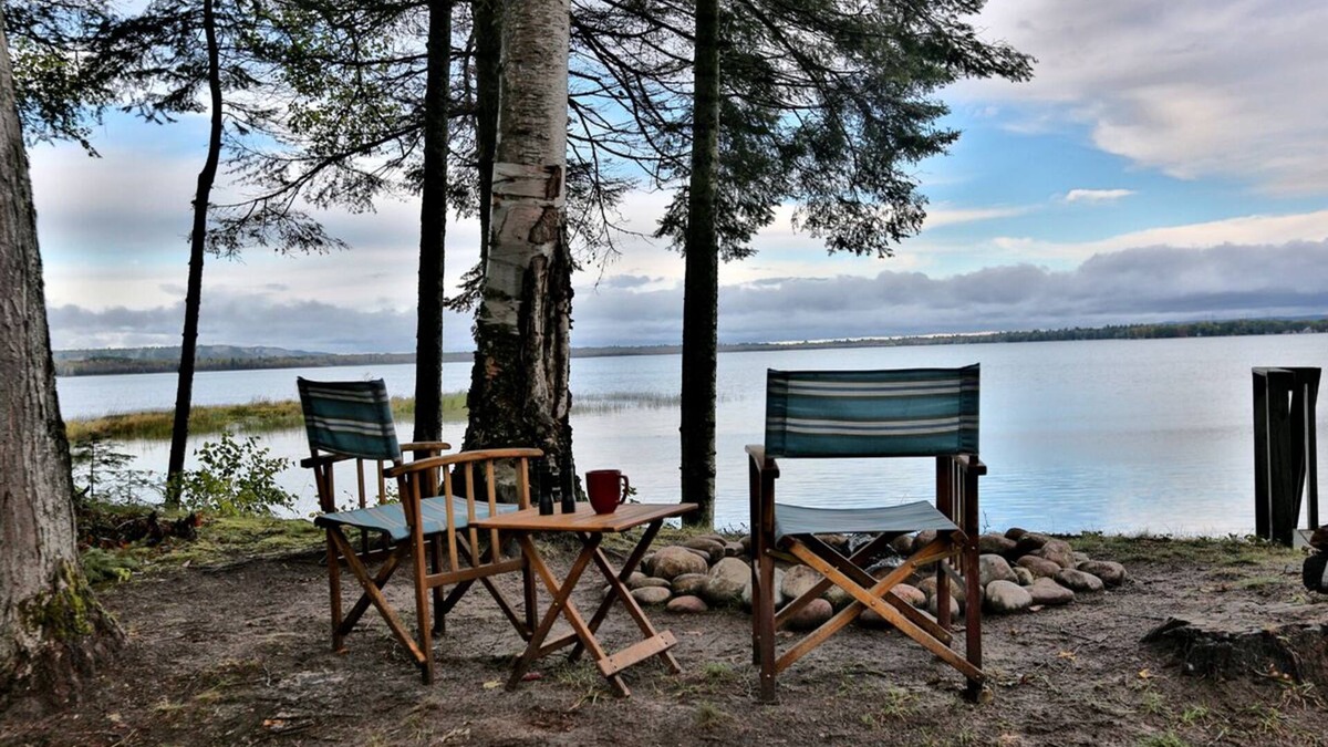 Brimley Cabin | Pure Michigan Cabin right on Lake Superior! Enjoy the amazing views!