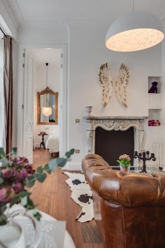 Old Town Apartment | Purple Dog Suites