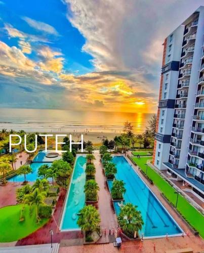 Kuantan Hotel | PUTEH Timurbay Beachfront Private SEA view Suite Kuantan