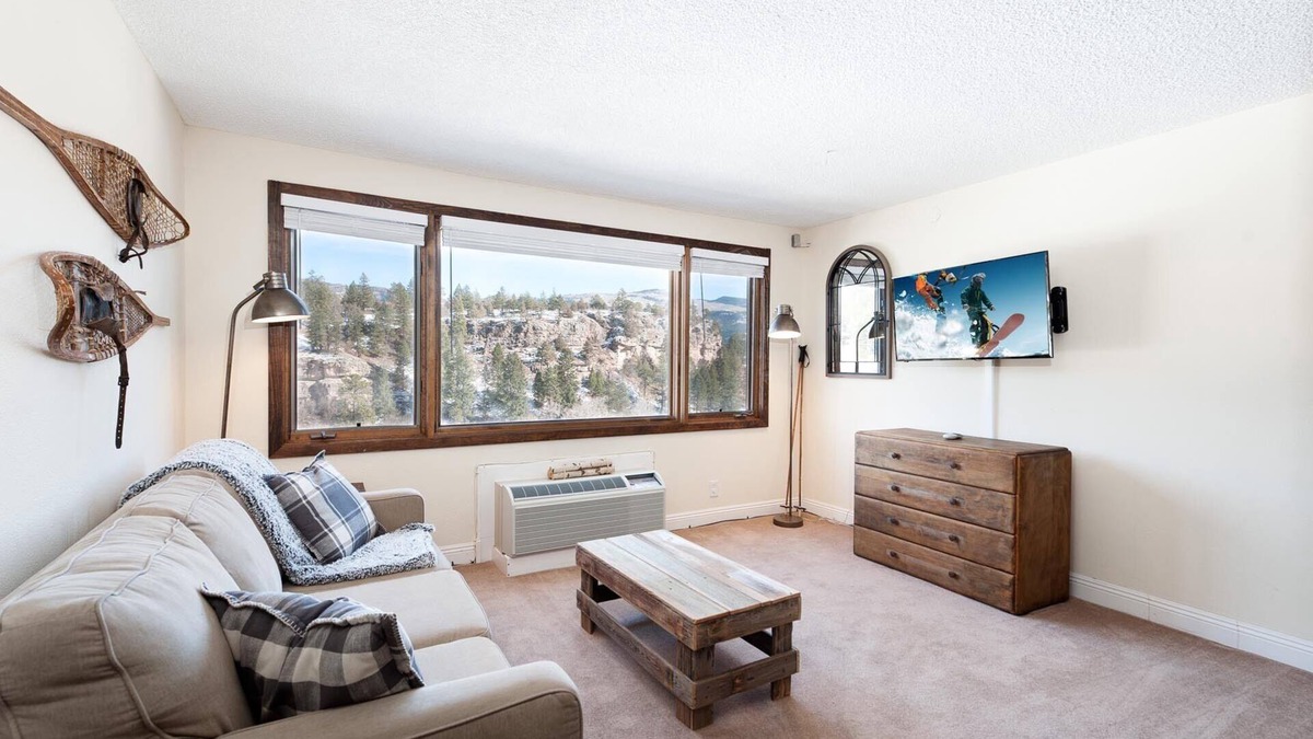 Purgatory Cabin | Putter's Perch (#412) |10 min to Ski - Golf - AC/Pool/Hot Tub - Views