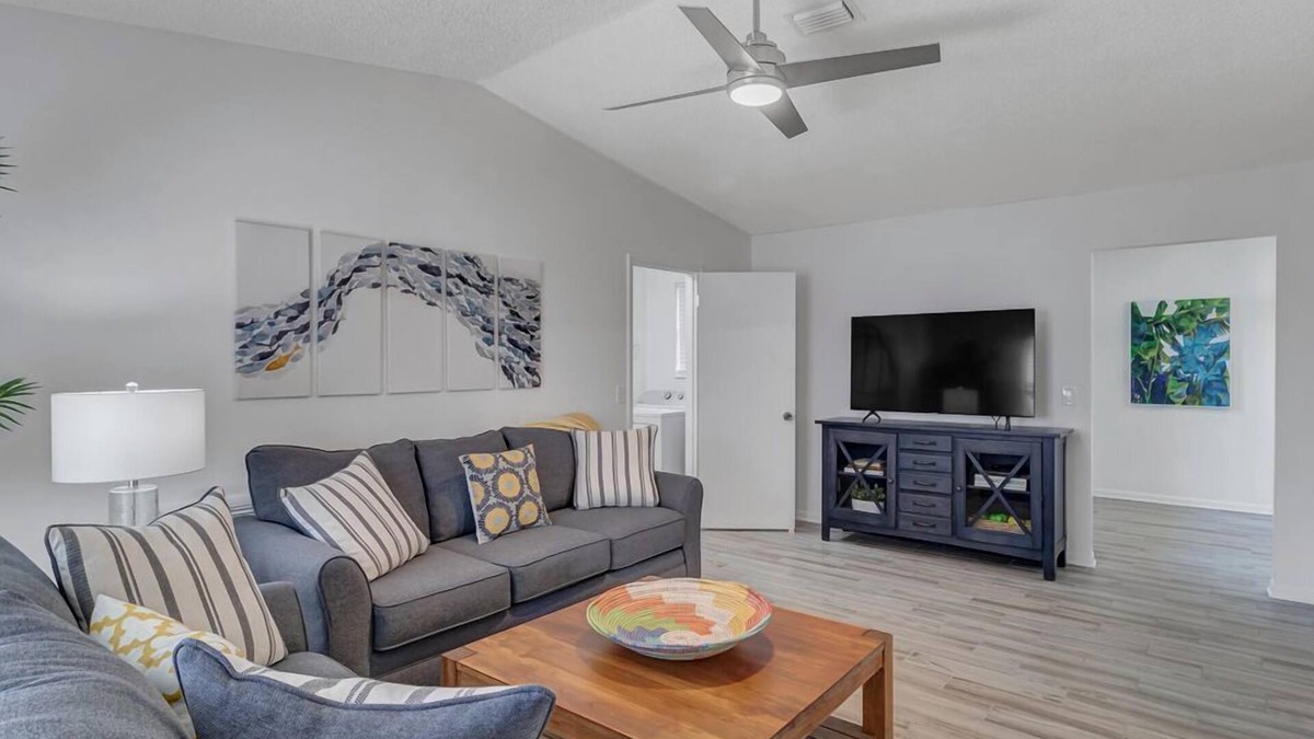 Seaview Park House | PV Clubhouse in Old Ponte Vedra