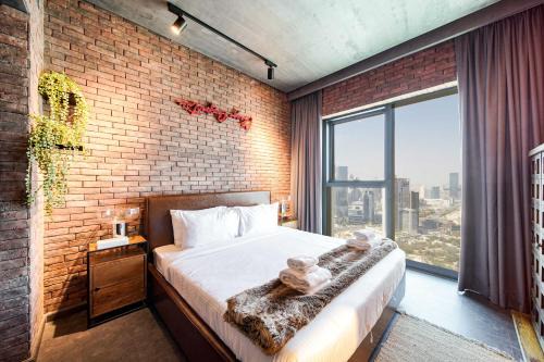 Za'abeel 2 Apartment | PVH - Edgy and Modern Comfort 1BR Downtown Views 2