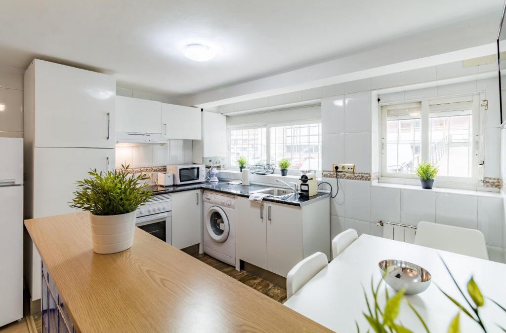 Moscardo Apartment | PYR Select Plaza Elíptica I