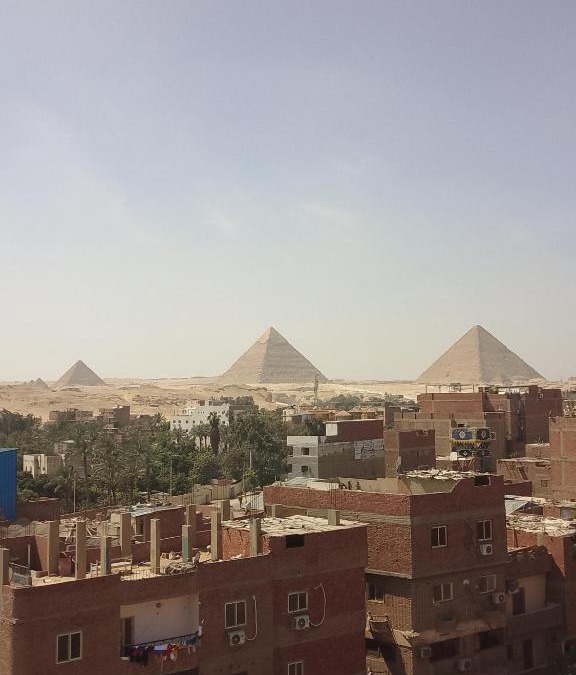 Kafrat al Jabal Hotel | pyramids golden gate inn