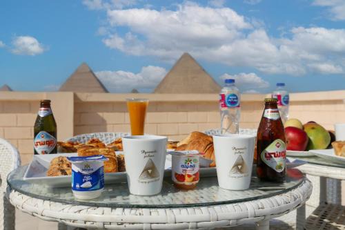 Kafrat al Jabal Hotel | pyramids palace view