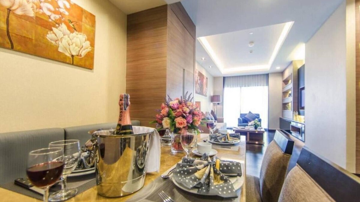 Phra Khanong Nuea Condo | QS 1 bedroom/80 SQM/Monthly