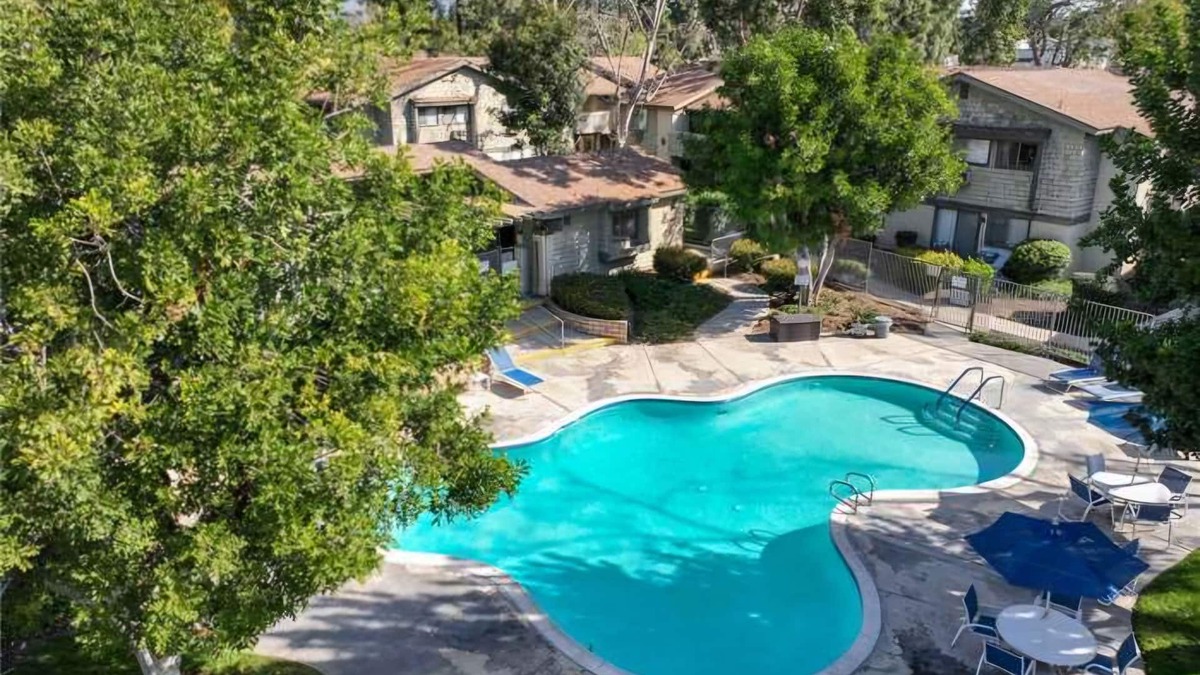 Westmont Condo | Quail Creek Retreat! Come enjoy a fully remodeled Condo!