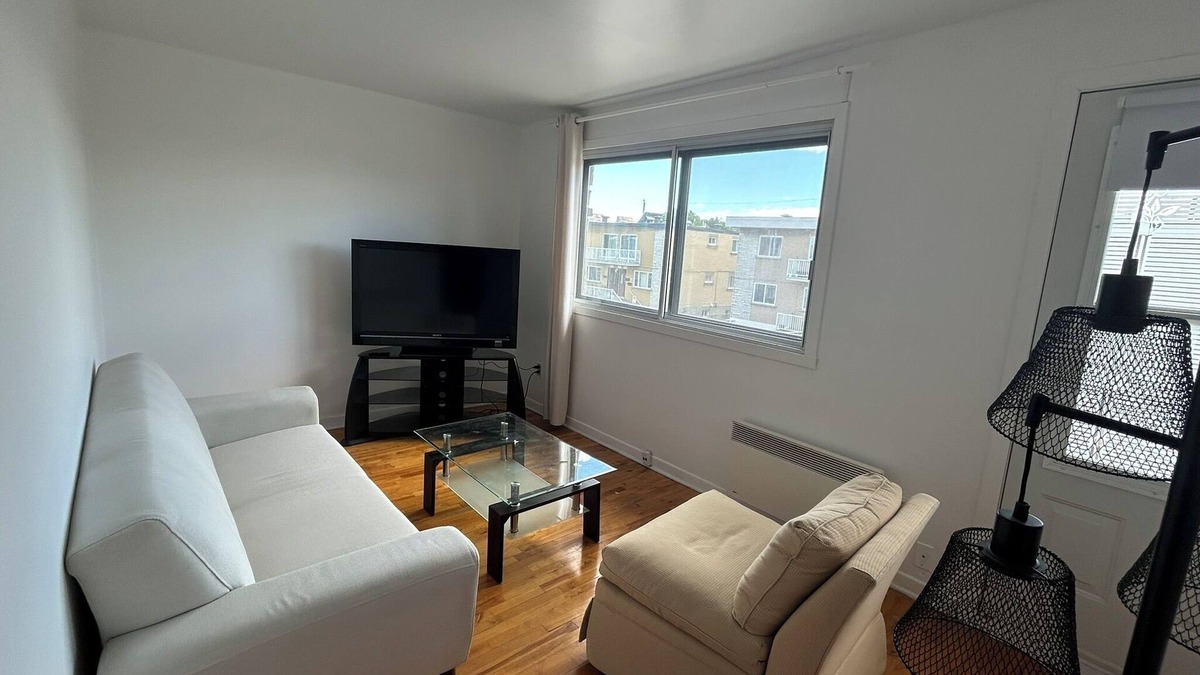 Lachine Apartment | Quaint 2-bedroom apartment in Montréal
