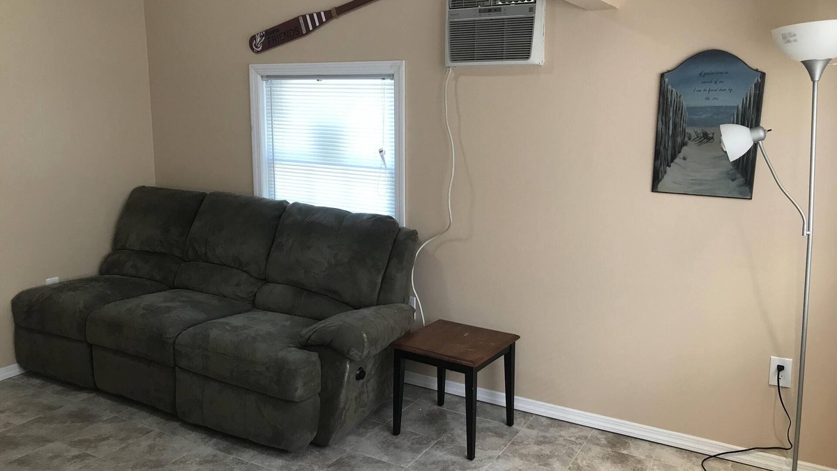 Seaside Heights House | Quaint 3 family, half a block from the beach/boardwalk