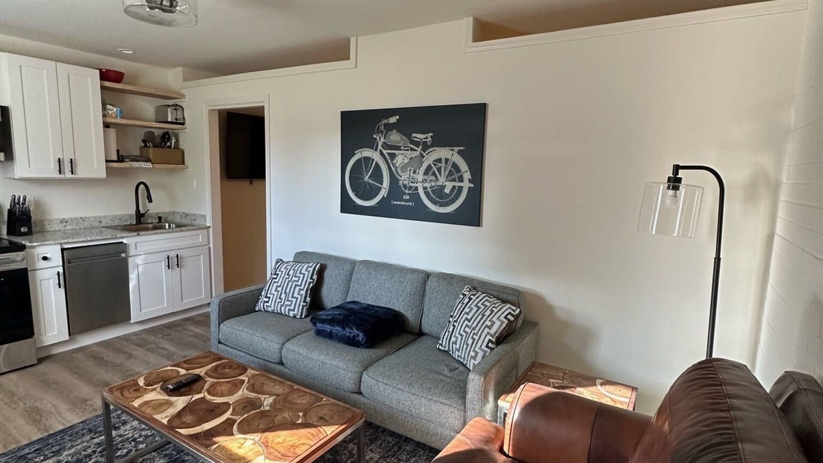Highlands - Perkins Apartment | Quaint Apartment Near LSU