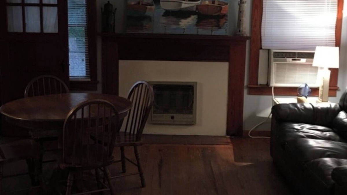 Saint Simons Island Cottage | Quaint cottage across the street from the beach.