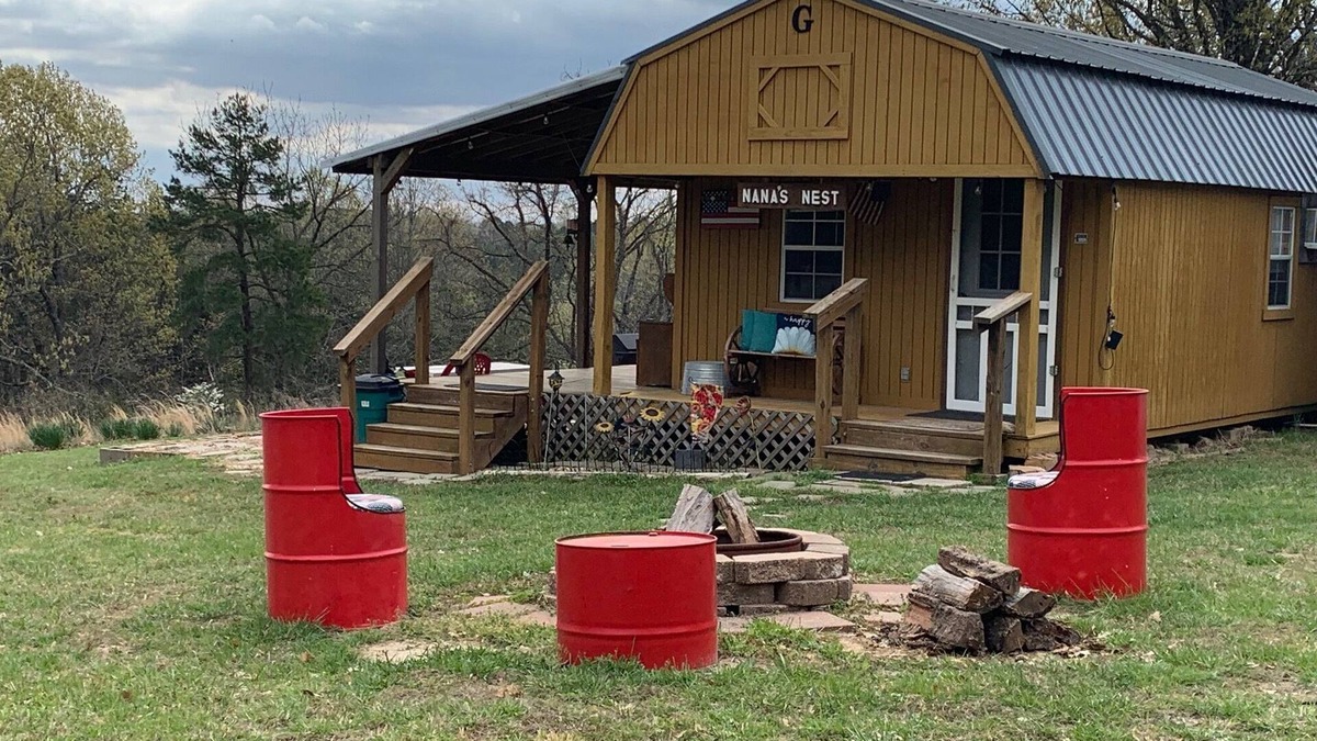 Calico Rock Cabin | Quaint Country Cabin - Experience the Ozarks