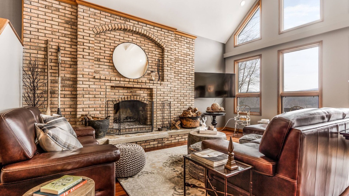 Hadley House | Quaint + Modern Lakeview Home on Sacandaga Lake