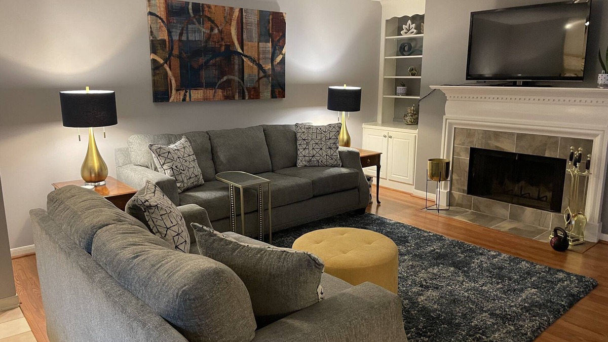 Hoover Condo | Quaint, Quiet, and Comfortable Home Away From Home