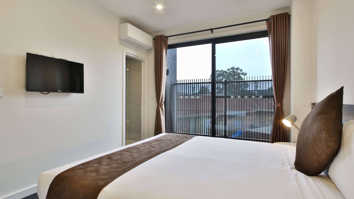 Dandenong Hotel | Quality Apartments Dandenong
