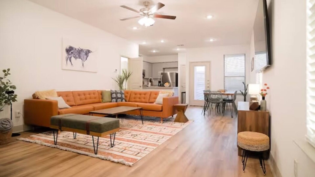 Southside House | Quality furnished home existing to serve our guest
