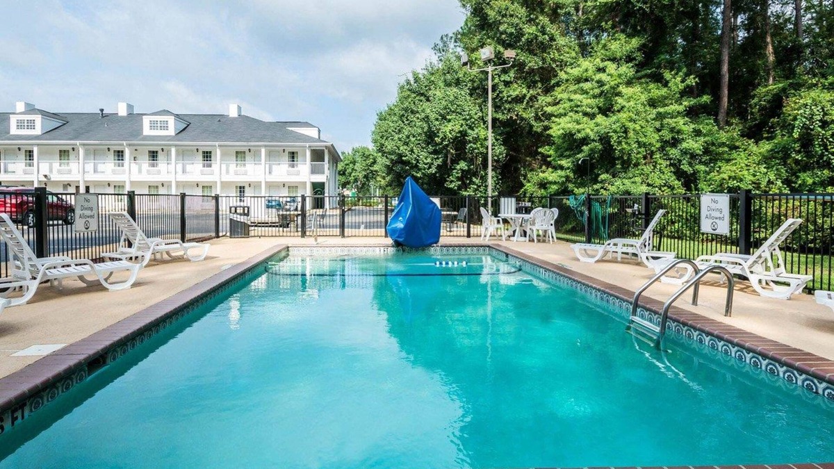 Bainbridge Hotel | Quality Inn Bainbridge