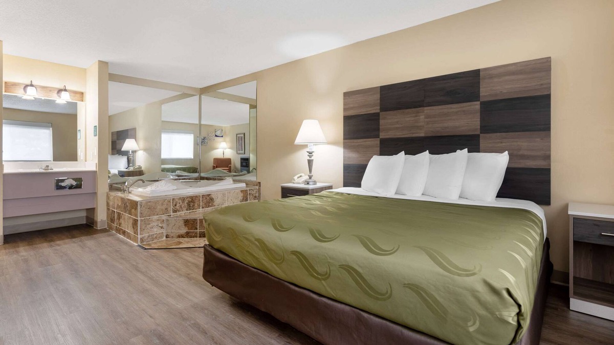 Bemidji Hotel | Quality Inn Bemidji