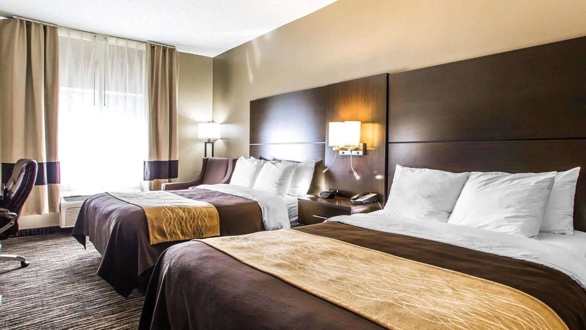 Dayton Hotel | Quality Inn Dayton North - Vandalia