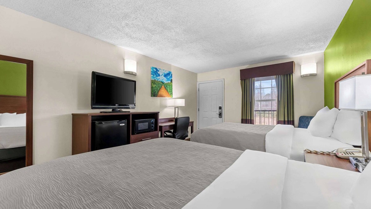 Eastman Hotel | Quality Inn Eastman
