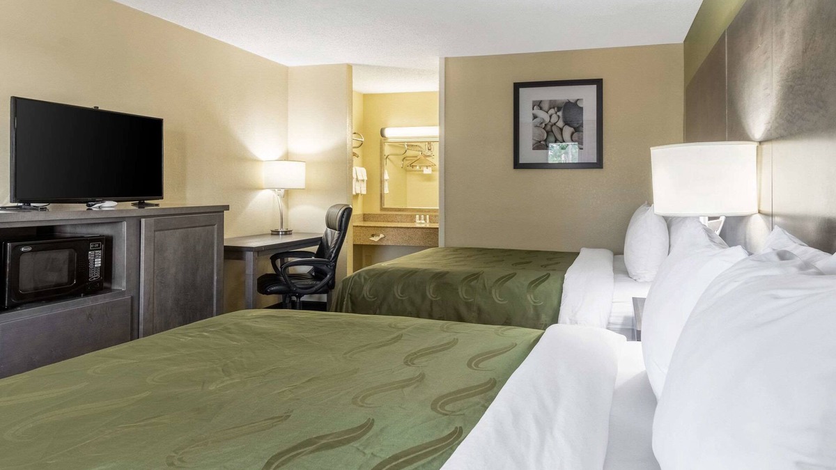 Franklin Hotel | Quality Inn Franklin - Cool Springs Area