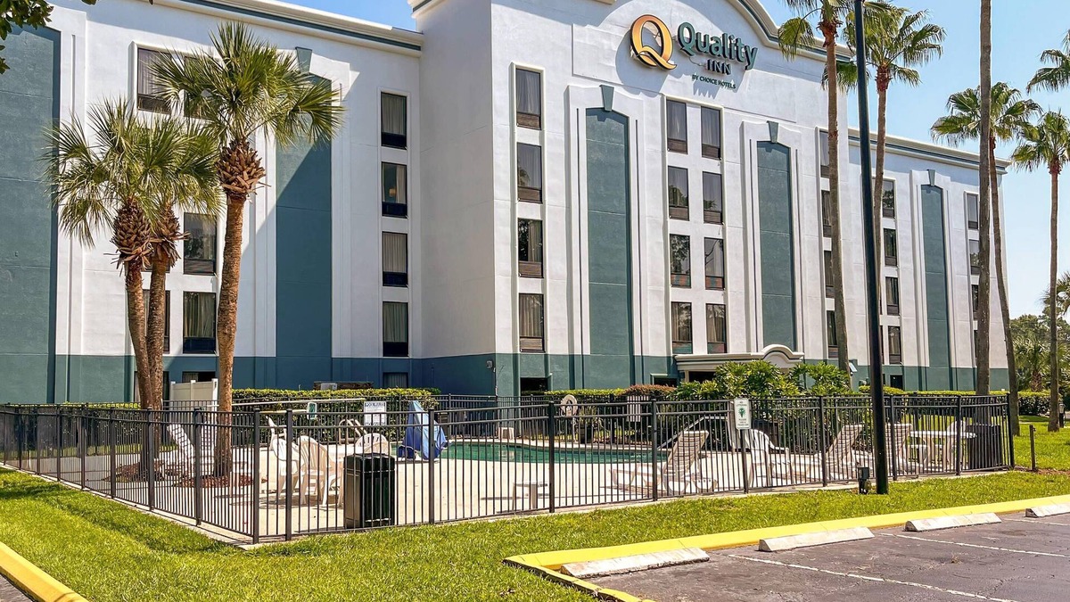 Orange Park Hotel | Quality Inn Jacksonville - Orange Park near Naval Air Station