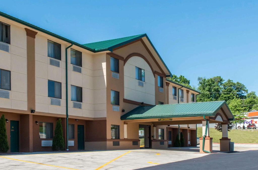 Meadville Hotel | Quality Inn Meadville