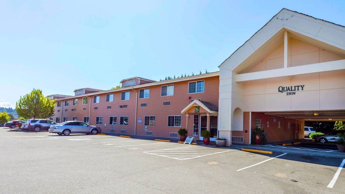 Arlington Hotel | Quality Inn Near Seattle Premium Outlets