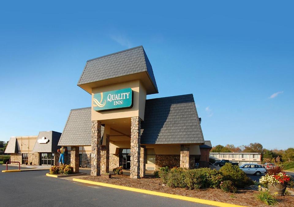 New Market Hotel | Quality Inn Shenandoah Valley