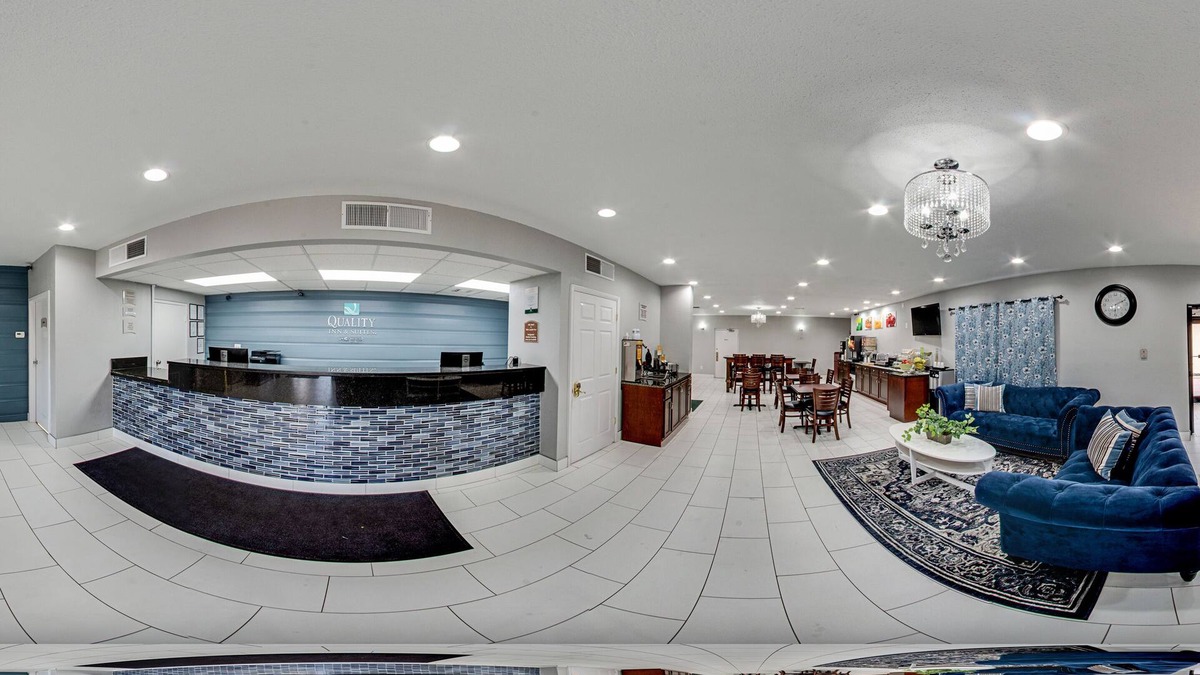 Roselawn Finance Hotel | Quality Inn & Suites Cincinnati Uptown Norwood