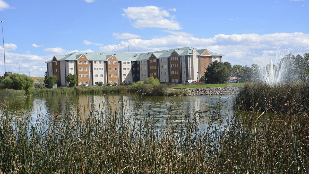 Aurora Hotel | Quality Inn & Suites Denver Airport - Gateway Park
