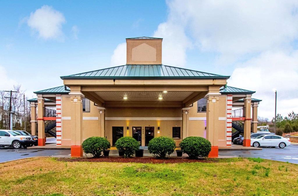 Dickson Hotel | Quality Inn & Suites Dickson