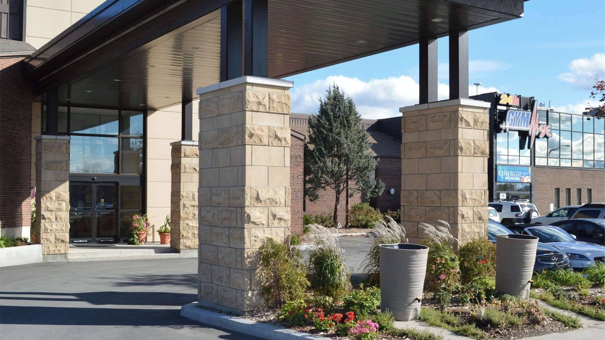 District des Promenades Hotel | Quality Inn & Suites Gatineau