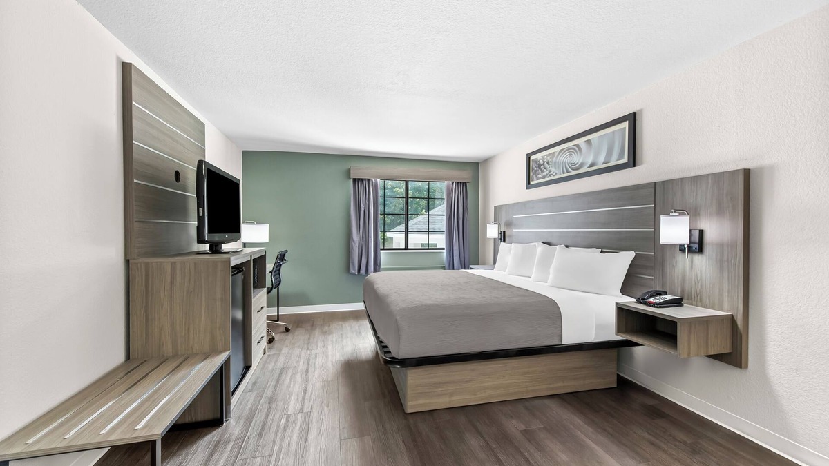 Kilgore Hotel | Quality Inn & Suites Kilgore-Longview