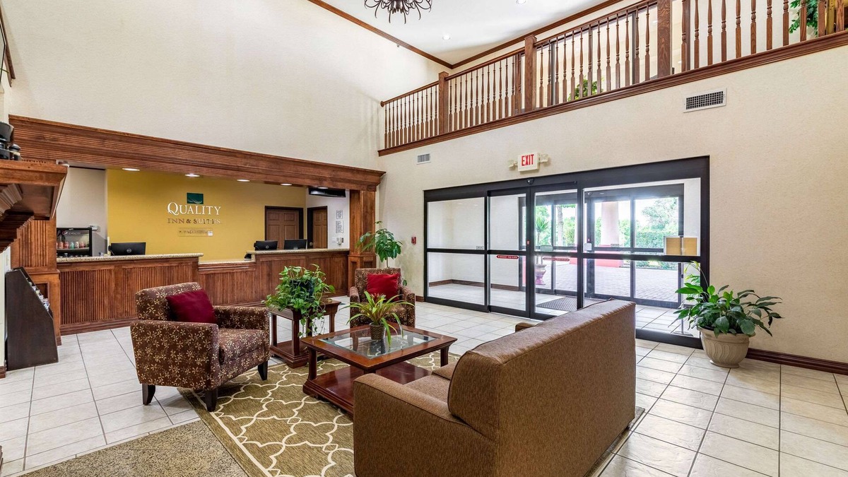 Lampasas Hotel | Quality Inn & Suites Lampasas